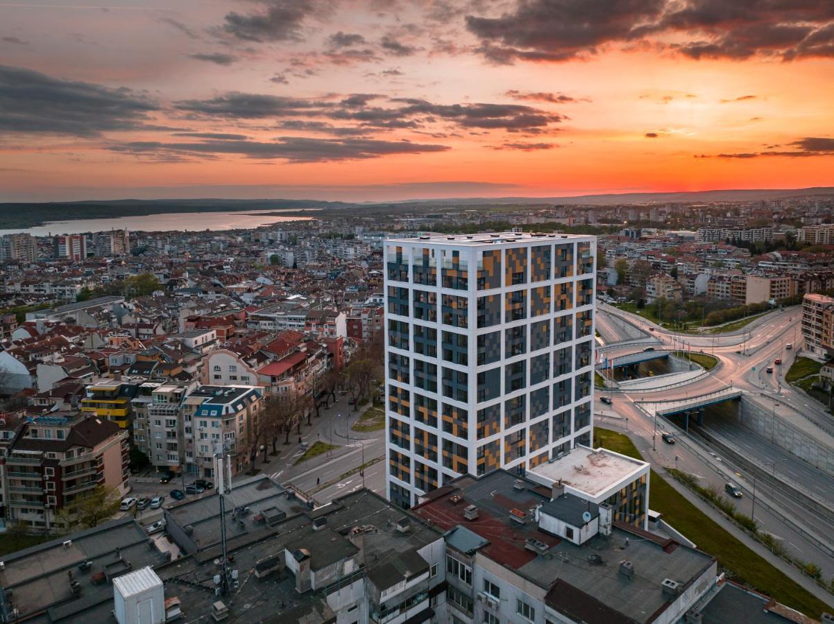 Hotel Campus 90 - Free Parking Varna Exterior photo