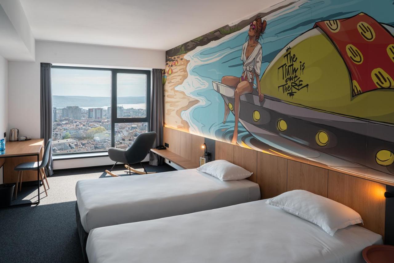 Hotel Campus 90 - Free Parking Varna Exterior photo
